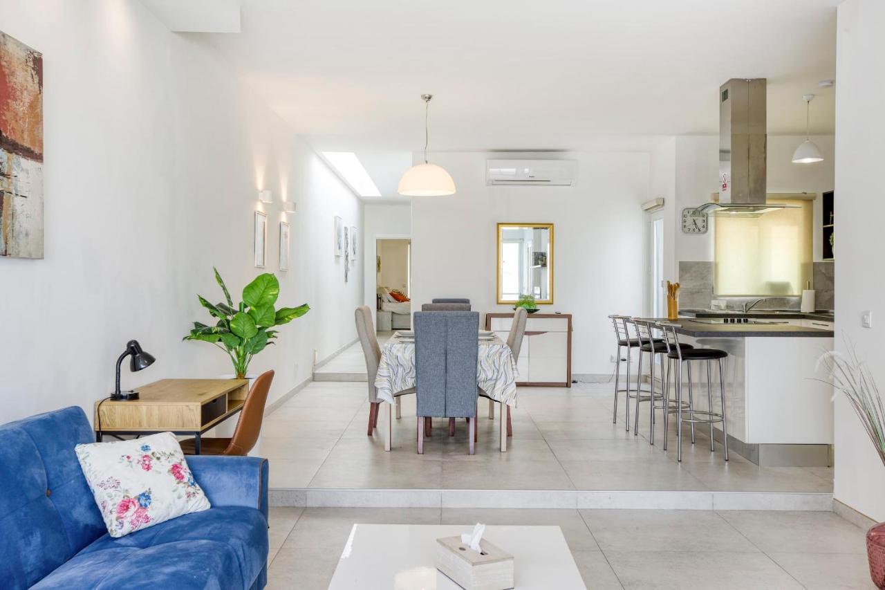Gzira Penthouse - Hosted By Sweetstay Eksteriør bilde