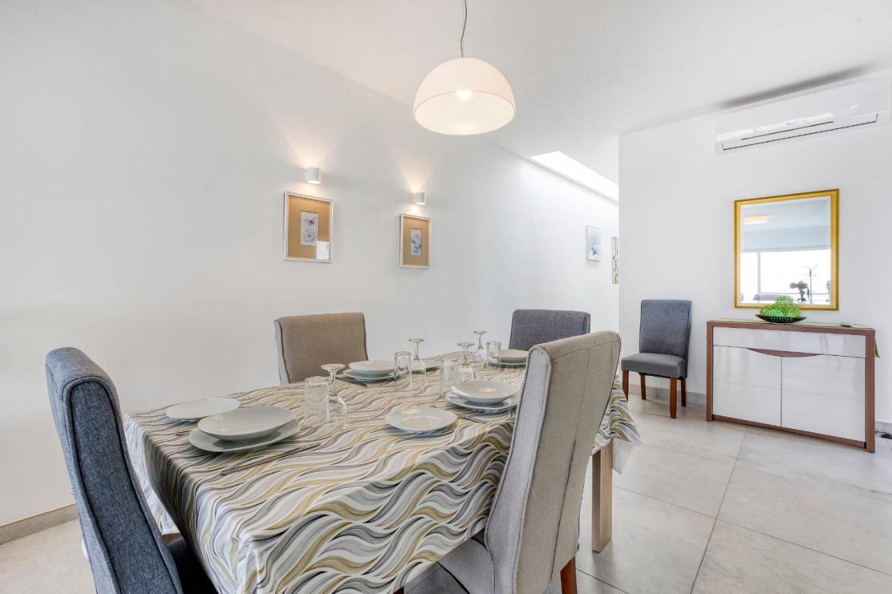 Gzira Penthouse - Hosted By Sweetstay Eksteriør bilde
