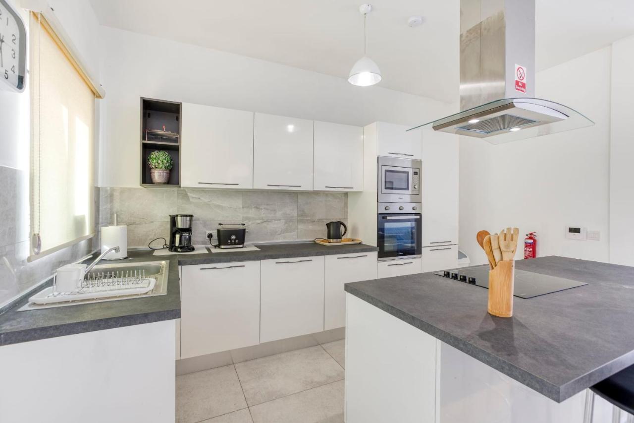 Gzira Penthouse - Hosted By Sweetstay Eksteriør bilde