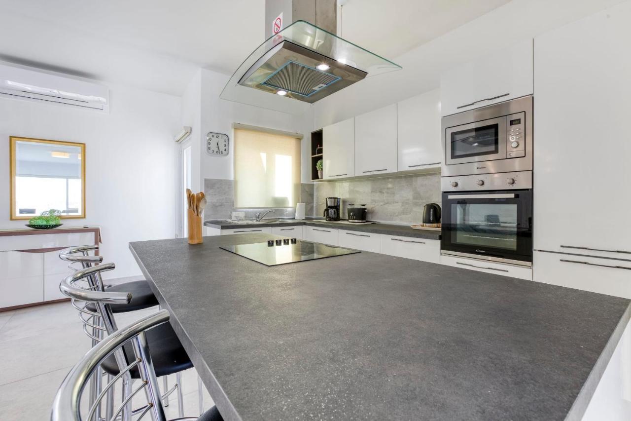 Gzira Penthouse - Hosted By Sweetstay Eksteriør bilde